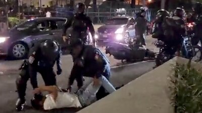 Cerca de las 20:30 horas de este domingo motociclistas salieron del Estadio CU