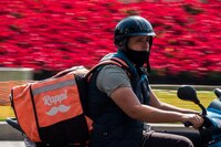 Aprueban ‘Ley Chaleco’ para repartidores en moto; podría aplicar a todo el país