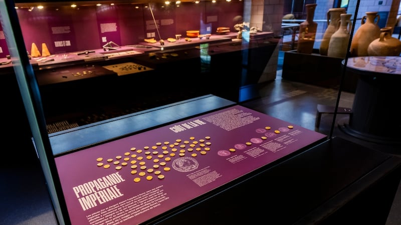 Roban decenas de monedas de oro antiguas de un museo suizo