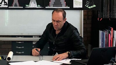 Dijo que con ningún otro cliente le había pasado lo que con el AIFA, pues lo hicieron a un lado