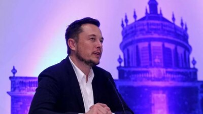 Las ventas recientes reducen su participación en la empresa a aproximadamente un 13%