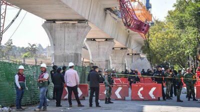 La dovela que se cayço tiene un peso aproximado de 90 toneladas