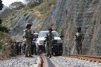 “En un crimen de Estado”: PAN pide indemnizar a familias de víctimas del descarrilamiento