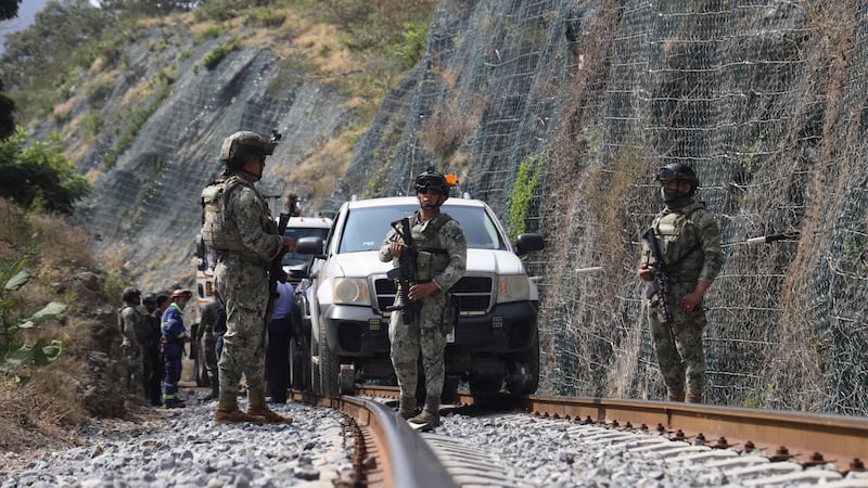 “En un crimen de Estado”: PAN pide indemnizar a familias de víctimas del descarrilamiento