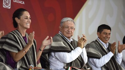 AMLO se refirió a virtual presidenta electa como una mujer muy amada en México