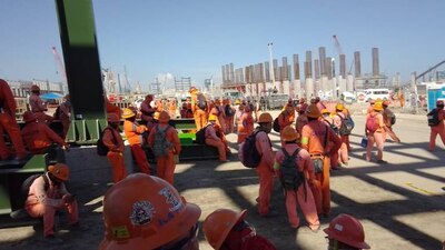 Casi 5 mil trabajadores se unieron a la protesta en Dos Bocas