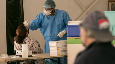 En las últimas 24 horas, se reportaron 20 mil 626 infecciones confirmadas y 94 nuevas defunciones.