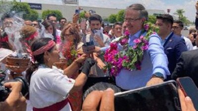 En Salamanca una chamana con incienso y hierbas le hizo una limpia