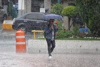 Prevén lluvias y hasta granizo la tarde de este 1 de septiembre en CDMX