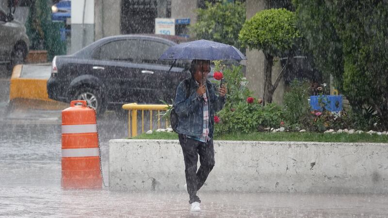 Prevén lluvias y hasta granizo la tarde de este 1 de septiembre en CDMX