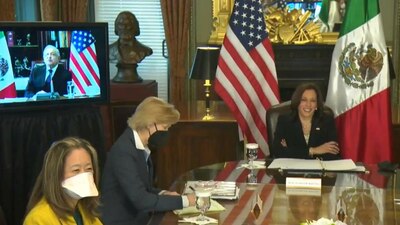 Esta mañana, el mandatario mexicano sostuvo una reunión virtual con Harris, en la que hablaron sobre migración