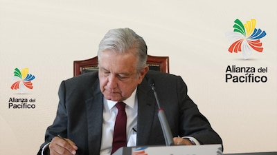 El presidente firmó este viernes tres convenios