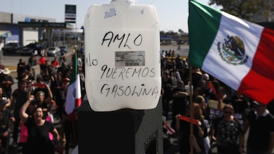 Algunos ciudadanos se manifestaron contra la estrategia del gobierno encabezado por AMLO