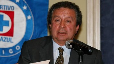 La demanda es por pagos que Víctor Garcés recibió entre 2012 y 2018