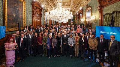 Gobernadores y funcionarios de la 4T estuvieron presentes