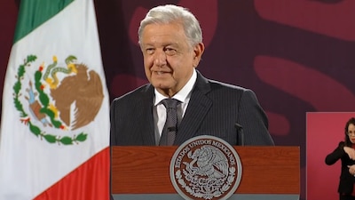 El mandatario mexicano instó al PRI y al PAN a que se definan