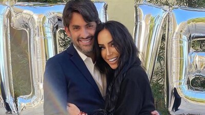 El matrimonio presuntamente utilizó empresas fachada que operaron durante la pasada administración federal.