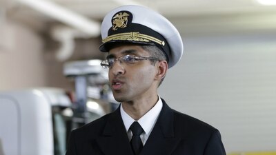 Vivek Murthy desempeñó dicho cargo entre diciembre de 2014 y abril de 2017
