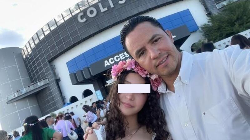 Fiscalía irrumpe en funeraria y asegura cuerpo de niña que murió por cirugía de aumento de pecho