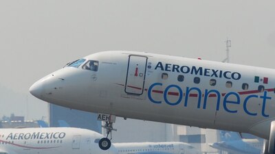 Los contagios por la variante ómicron se han disparado en México