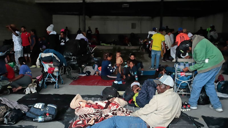 Brugada va por reinstalar a 3 mil migrantes a espacios “dignos” en CDMX