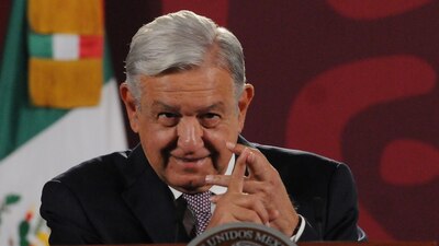 Dijo que lo ideal sería una reforma constitucional, pero se enfrenta a los oligarcas que no quieren la democracia