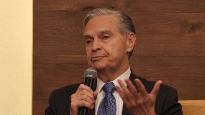 Exrector de la Universidad de las Américas Puebla.