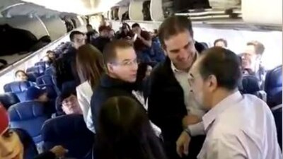 El encuentro en el avión no fue planeado, fue más bien uno de los azares del destino