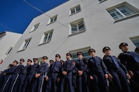 Reabren casa natal de Hitler, ahora como una comisaría de policía; buscan ‘borrar’ su pasado