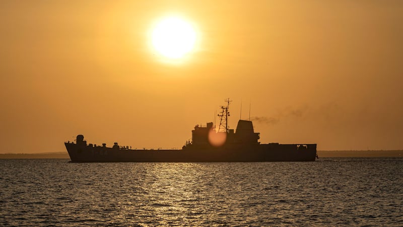 EU persigue nuevo petrolero venezolano en el mar Caribe