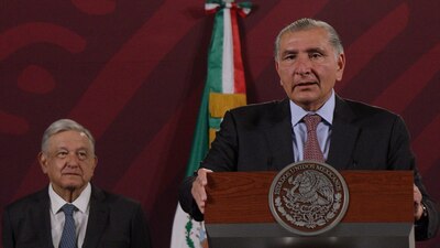 AMLO señaló que este "no es un asunto laboral", sino de intereses privilegiados