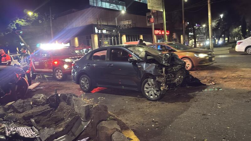 ¡Terrible! Pierde la vida conductor en accidente vial sobre calzada de la Viga