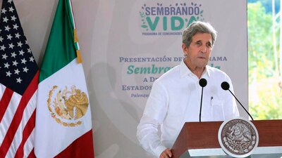 El funcionario busca que México mejore sus metas para combatir el cambio climático