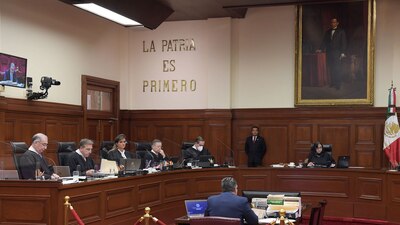 AMLO exhibió el pasado jueves los 40 beneficios de la Corte