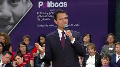 El presidente lamentó que la cultura del machismo en el país continúe presente