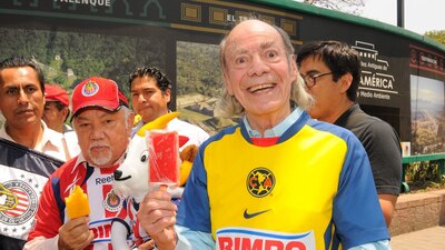 El Loco Valdés fue fanático del equipo de futbol Las Águilas del América