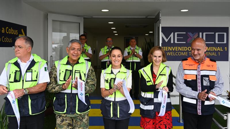 Sheinbaum inaugura módulo 11 en la Terminal 1 del AICM a un año del Mundial de Futbol