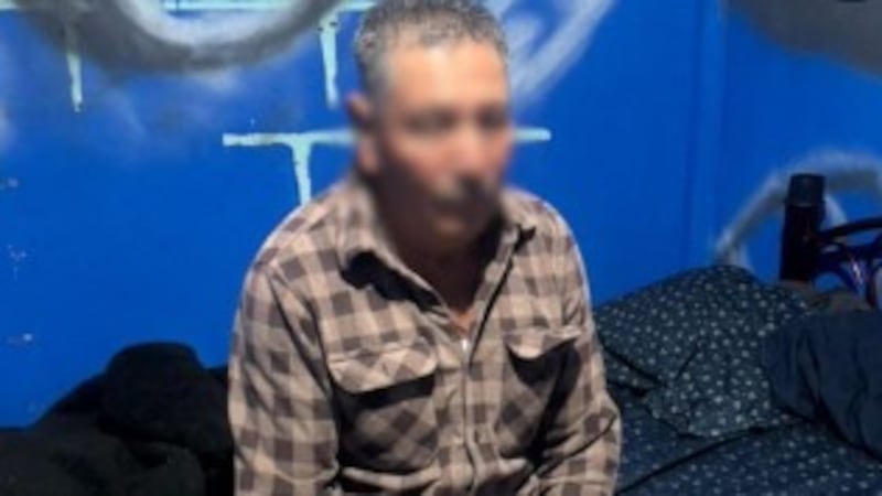 Rescatan con vida a líder transportista en el Edomex; tres detenidos por su secuestro