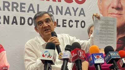 El gobernador electo dijo que un juez se 'prestó' a intereses para emitir las órdenes de aprehensión