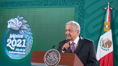 El presidente fue cuestionado por el peritaje que se dará a conocer en unas horas respecto a la L12