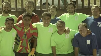 Exprofesionales en el nuevo spot de la SRE