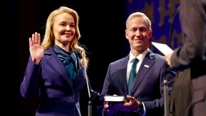 Helena Moreno jura como alcaldesa de Nueva Orleans; la primera latina en asumir el cargo