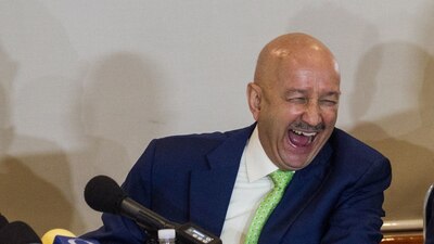 Aseguró que las políticas neoliberales de Salinas afectaron al país