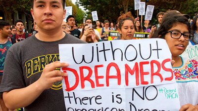 Desde 2012, más de 825 mil inmigrantes se han inscrito al DACA