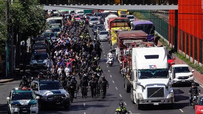 Afirmaron que los bonos que da el gobierno capitalino son insuficientes