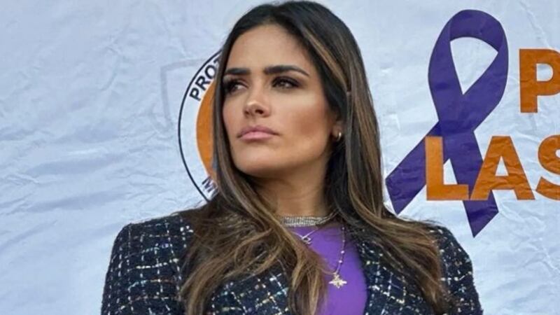 Alessandra Rojo de la Vega sugiere subastar estatuas de Fidel y el ‘Che’ Guevara que fueron retiradas