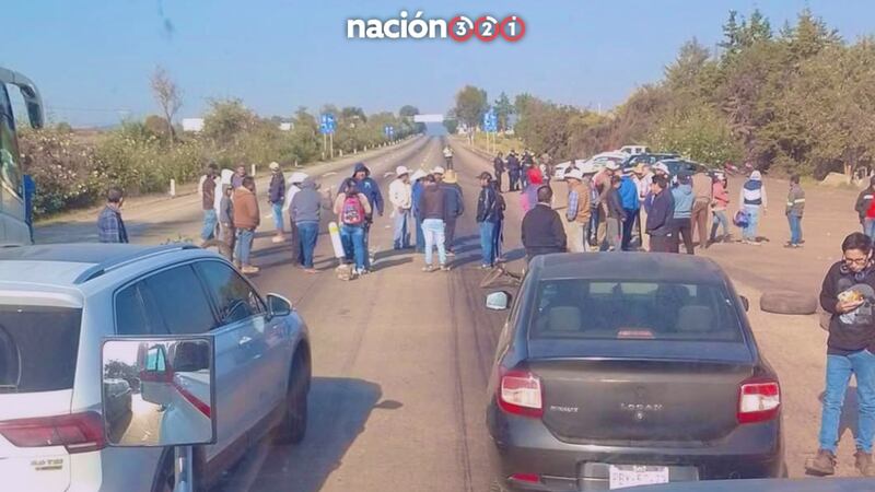 ¿Qué está pasando? Cierre en la autopista México-Querétaro genera caos vial