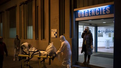 En todo el mundo ya hay 100 mil personas fallecidas por COVID-19