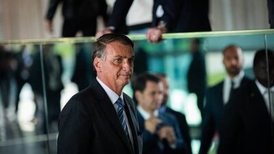 El mandatario ha sido sometido a varias cirugías desde que fue apuñalado en 2018