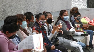 Los mexicanos rompieron el confinamiento pese a la alerta máxima que continúa en el país